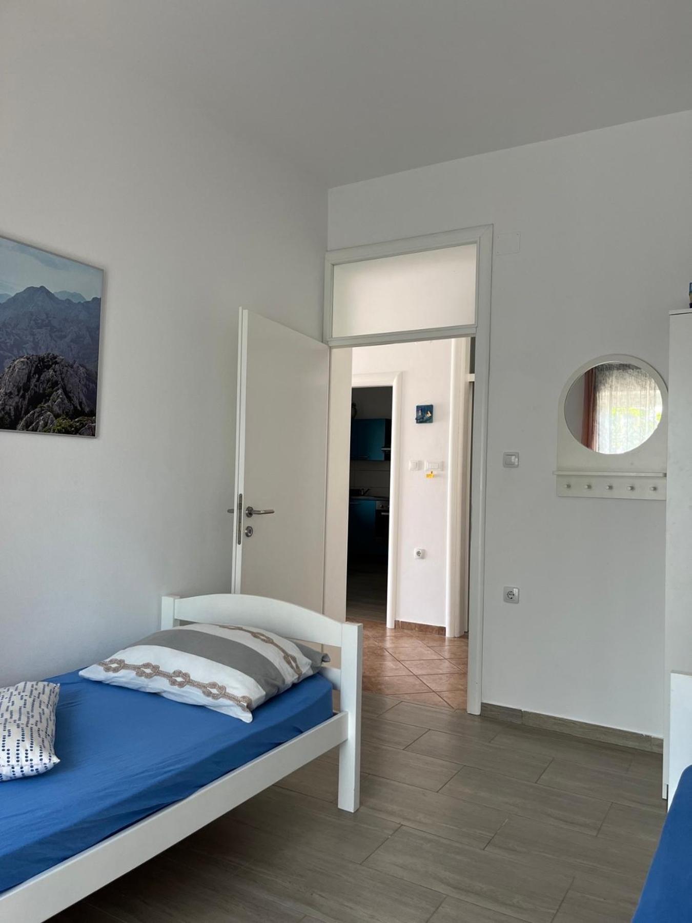 סנג' Apartments Mediterano מראה חיצוני תמונה