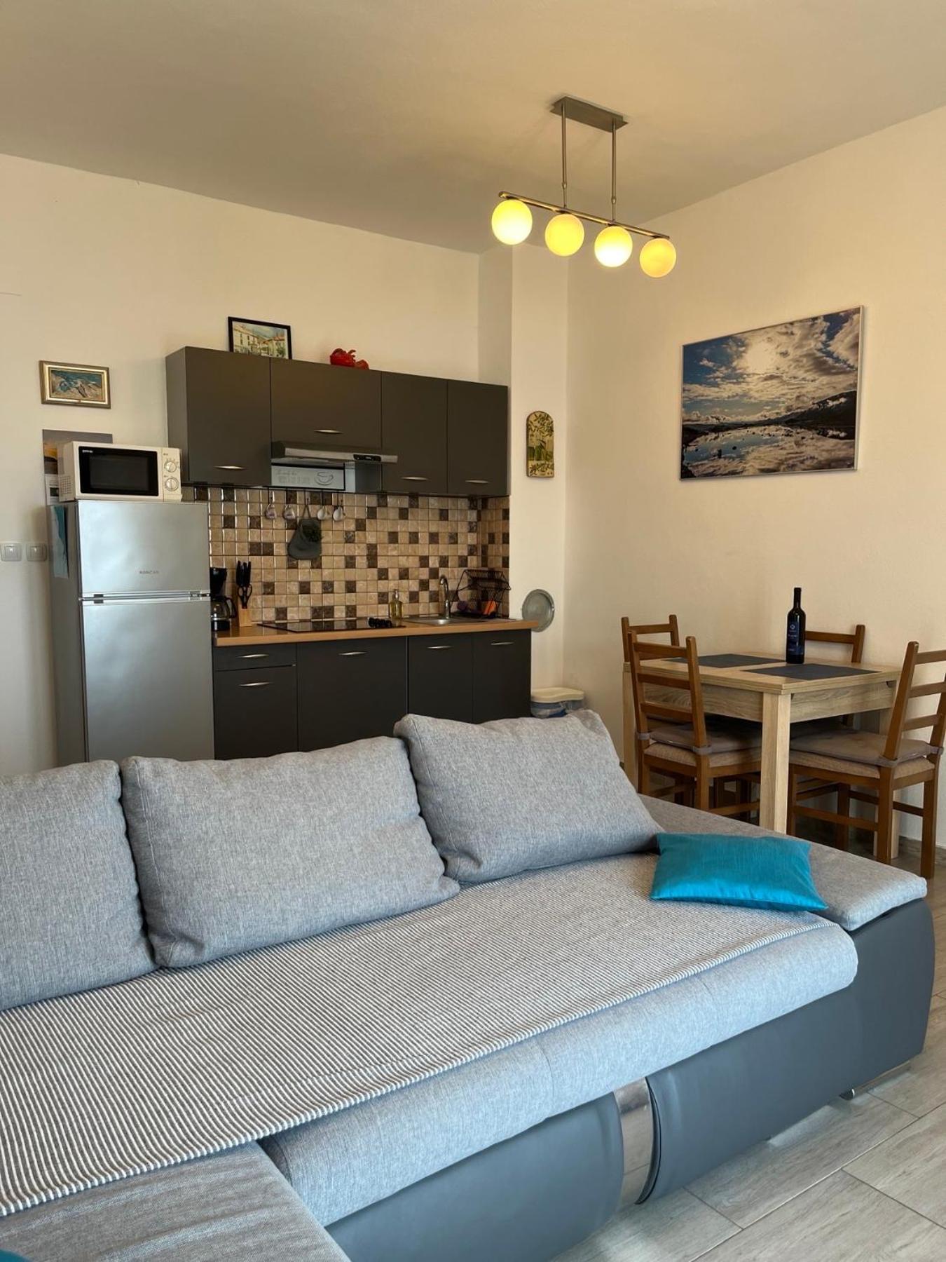 סנג' Apartments Mediterano מראה חיצוני תמונה