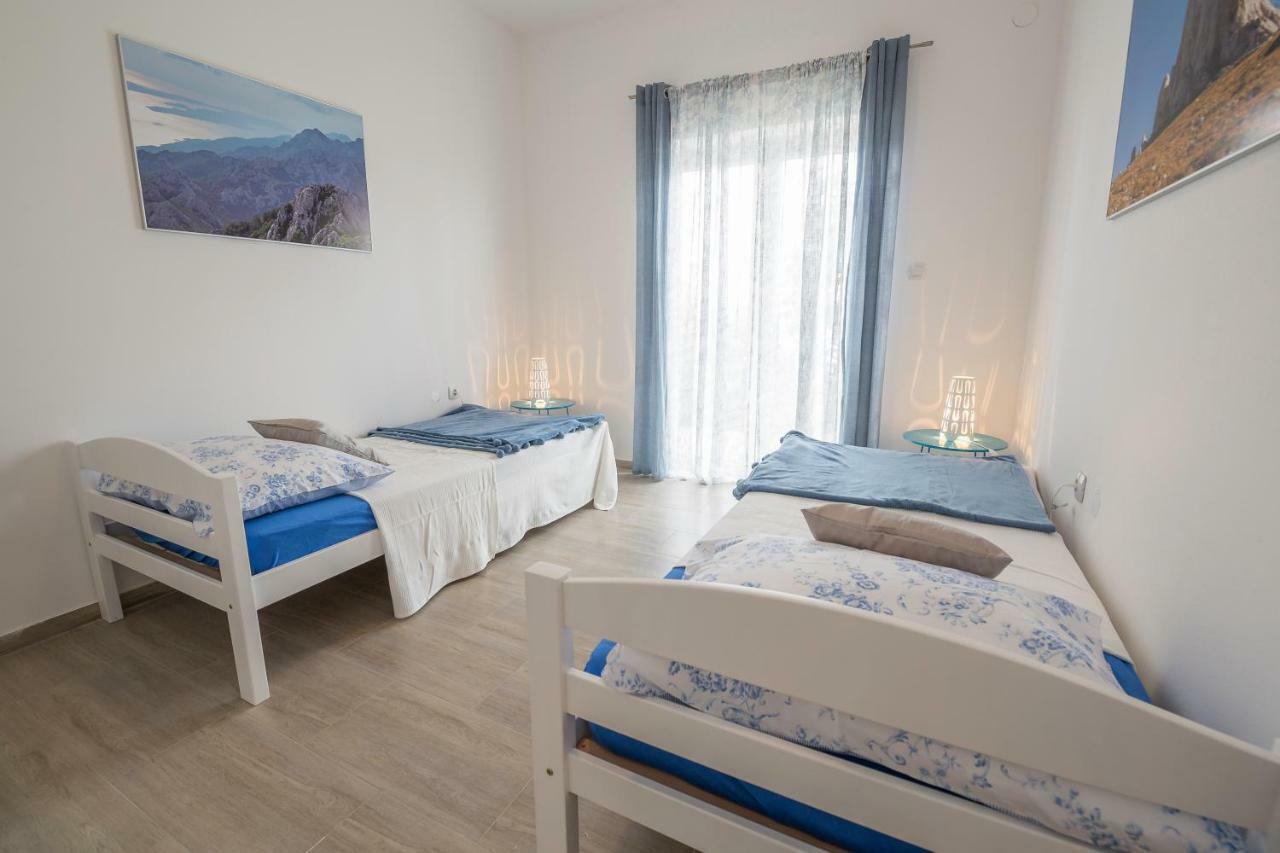 סנג' Apartments Mediterano מראה חיצוני תמונה
